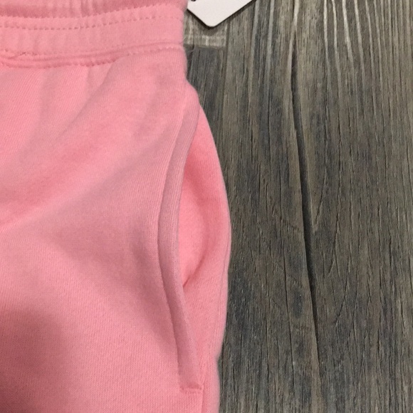 MESSI PINK SHORTS. - Picture 9 of 11